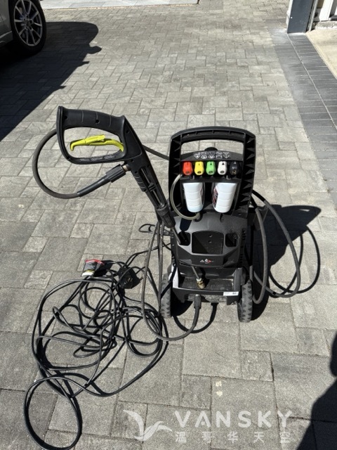 260426102102_高压清洗机 1 Medium.jpeg